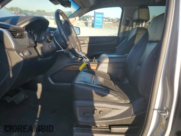 2020 Chevrolet Suburban Premier with VIN 1GNSCJKC9LR198484, listed as a Copart auction lot 87354514 with 115,008 mi miles and Salvage title. Bid and sale history available at DreamBid. Image 7.