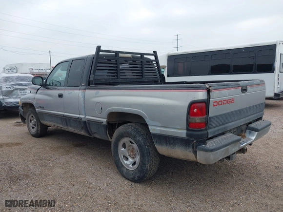 1998 Dodge Ram 1500 with VIN 1B7HC13Z9WJ162190, listed as a IAAI auction lot 39350526 with 1 mi miles. Bid and sale history available at carsss.com. Image 3.