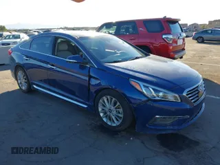 2015 Hyundai Sonata 2.4L Sport with VIN 5NPE34AF5FH011725, listed as a IAAI auction lot 40838027 with 122,472 mi miles. Bid and sale history available at carsss.com. Image 1.