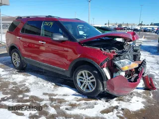 2013 Ford Explorer XLT with VIN 1FM5K8D87DGC28682, listed as a IAAI auction lot 41737279 with 219,711 mi miles and . Bid and sale history available at carsss.com. Image 1.