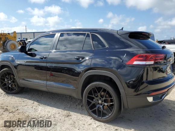 2020 Volkswagen Atlas SE z VIN 1V23C2CA1LC218552, wystawiony jako Copart lot #54292103 z przebiegiem 29 805 mil mil oraz . Historia ofert i sprzedaży dostępna na DreamBid. Obrazek 2.