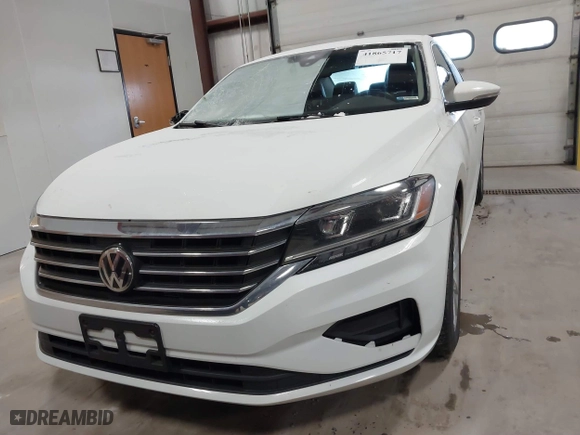 2020 Volkswagen Passat 2.0T SE with VIN 1VWSA7A35LC021689, listed as a IAAI auction lot 41865717 with 72,730 mi miles. Bid and sale history available at carsss.com. Image 12.