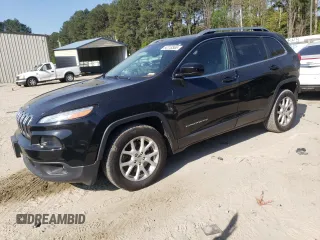 2014 Jeep Cherokee Latitude with VIN 1C4PJLCB0EW148910, listed as a Copart auction lot 54118555 with 154,245 mi miles and Salvage Title. Bid and sale history available at DreamBid. Image 1.