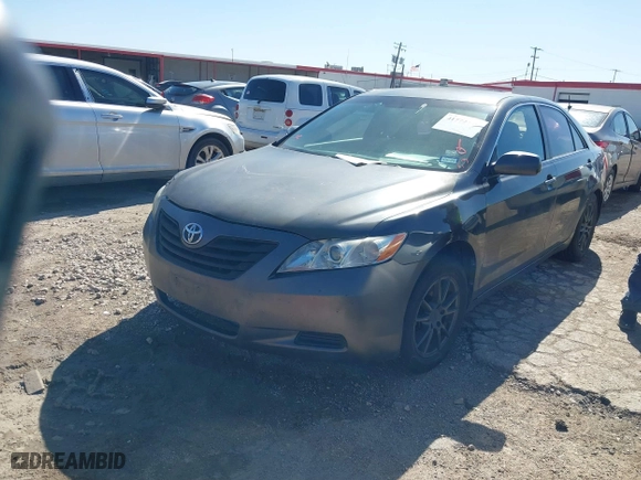 2009 Toyota Camry LE with VIN 4T1BK46K99U079706, listed as a IAAI auction lot 41774449 with 273,513 mi miles. Bid and sale history available at carsss.com. Image 2.