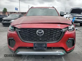 2025 Mazda CX-70 Premium Plus z VIN JM3KJEHA1S1100600, wystawiony jako Copart lot #71751234 z przebiegiem 2836 mil mil oraz Szkody całkowita. Historia ofert i sprzedaży dostępna na DreamBid. Obrazek 5.