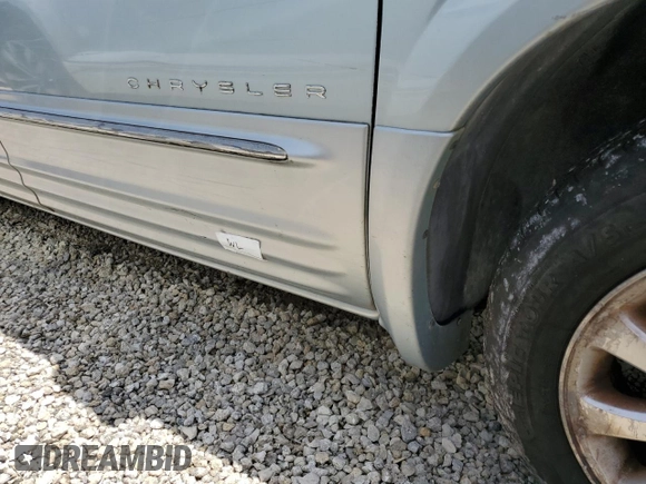 2001 Chrysler Town & Country LXi with VIN 2C8GP54L71R107953, listed as a Copart auction lot 71823714 with 116,134 mi miles and Non Repairable. Bid and sale history available at DreamBid. Image 13.