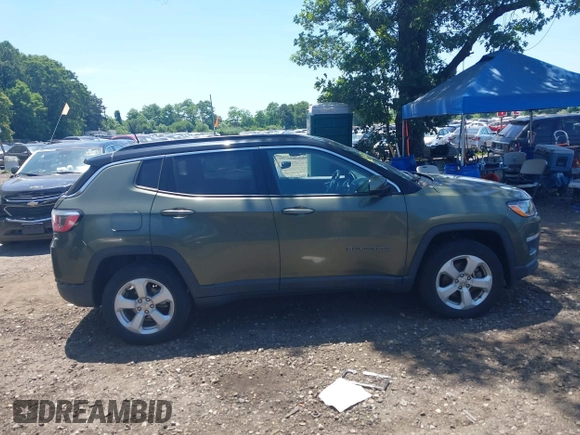 2018 Jeep Compass Latitude with VIN 3C4NJDBB5JT200840, listed as a IAAI auction lot 42557660 with 39,489 mi miles and . Bid and sale history available at DreamBid. Image 13.