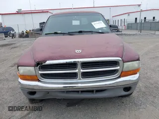 2000 Dodge Dakota Sport with VIN 1B7GG22N4YS709948, listed as a IAAI auction lot 41714352 with 1 mi miles. Bid and sale history available at carsss.com. Image 10.