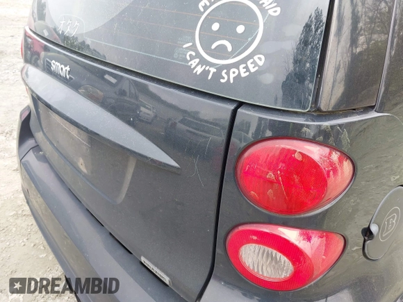 2009 Smart fortwo Pure with VIN WMEEJ31X69K244948, listed as a IAAI auction lot 41925643 with 129,877 mi miles and . Bid and sale history available at DreamBid. Image 12.