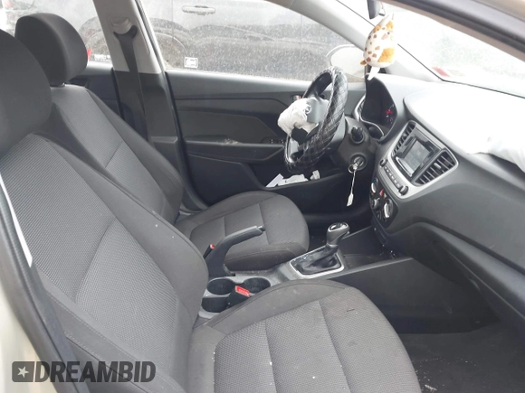 2020 Hyundai Accent SE with VIN 3KPC24A68LE099132, listed as a IAAI auction lot 41923649 with 100,098 mi miles. Bid and sale history available at carsss.com. Image 5.