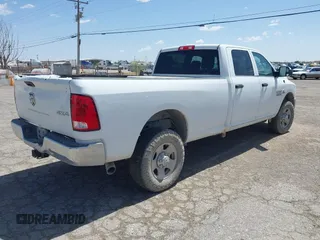 2018 Ram 2500 Tradesman with VIN 3C6UR5HL4JG287673, listed as a IAAI auction lot 41954501 with 155,340 mi miles. Bid and sale history available at carsss.com. Image 4.