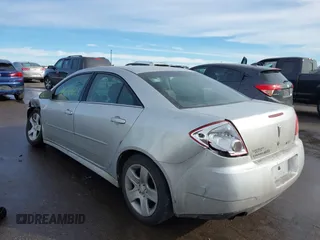 2010 Pontiac G6 w/1SC with VIN 1G2ZA5E00A4117179, listed as a IAAI auction lot 41636621 with 1 mi miles. Bid and sale history available at carsss.com. Image 3.