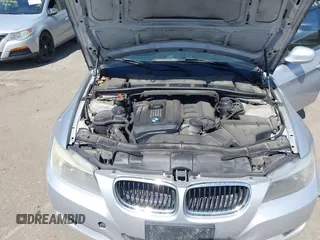 2011 BMW 3 Series 328i with VIN WBAPH5G53BNM75795, listed as a IAAI auction lot 41963832 with 215,274 mi miles and . Bid and sale history available at carsss.com. Image 10.