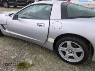 1999 Chevrolet Corvette with VIN 1G1YY22G5X5101932, listed as a Copart auction lot 74734374 with 0 mi miles and Non Repairable. Bid and sale history available at carsss.com. Image 12.