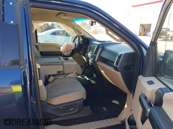 2016 Ford F-150 XL with VIN 1FTEX1C88GKD72029, listed as a IAAI auction lot 41461502 with 170,592 mi miles and . Bid and sale history available at carsss.com. Image 5.