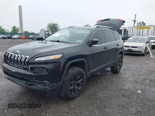 2017 Jeep Cherokee Limited with VIN 1C4PJMDB7HW599633, listed as a IAAI auction lot 42276581 with 169,865 mi miles and . Bid and sale history available at DreamBid. Image 18.