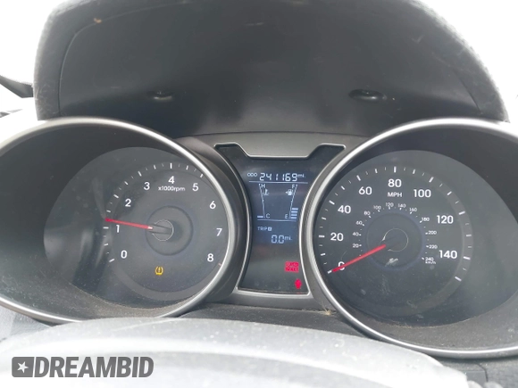 2013 Hyundai Veloster w/Gray Int z VIN KMHTC6AD8DU146035, wystawiony jako IAAI lot #41892703 z przebiegiem 241 169 mil mil oraz . Historia ofert i sprzedaży dostępna na DreamBid. Obrazek 7.