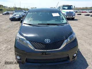 2012 Toyota Sienna SE with VIN 5TDXK3DC7CS262033, listed as a IAAI auction lot 42135817 with 134,546 mi miles and . Bid and sale history available at DreamBid. Image 12.
