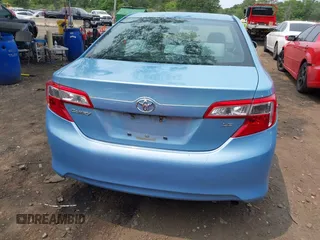 2012 Toyota Camry L z VIN 4T1BF1FK5CU597760, wystawiony jako IAAI lot #42424902 z przebiegiem 37 882 mil mil oraz . Historia ofert i sprzedaży dostępna na DreamBid. Obrazek 16.