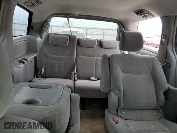 2005 Toyota Sienna CE z VIN 5TDZA23C85S314909, wystawiony jako Copart lot #50587195 z przebiegiem 376 856 mil mil oraz Szkoda całkowita • Salvage title. Historia ofert i sprzedaży dostępna na DreamBid. Obrazek 10.