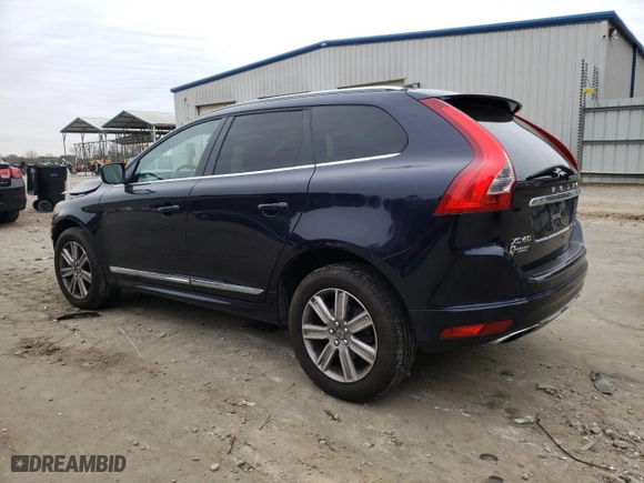 2016 Volvo XC60 T5 Platinum with VIN YV4612RM7G2843729, listed as a Copart auction lot 89247715 with 85,896 mi miles and Salvage Title. Bid and sale history available at carsss.com. Image 2.