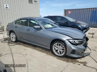 2025 BMW 3 Series 330i xDrive with VIN 3MW89CW01S8F37225, listed as a Copart auction lot 54339895 with 2,294 mi miles and Clean Title. Bid and sale history available at carsss.com. Image 4.