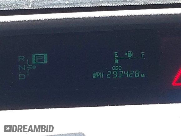 2008 Toyota Prius with VIN JTDKB20UX83400739, listed as a IAAI auction lot 42034334 with 293,428 mi miles. Bid and sale history available at carsss.com. Image 7.