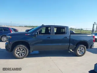 2019 Chevrolet Silverado 1500 LT Trail Boss with VIN 1GCPYFEDXKZ238586, listed as a IAAI auction lot 40383133 with 107,942 mi miles. Bid and sale history available at carsss.com. Image 14.