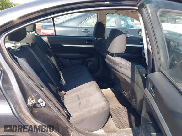2012 Subaru Legacy Premium z VIN 4S3BMBC68C3011842, wystawiony jako IAAI lot #42393650 z przebiegiem 162 987 mil mil oraz . Historia ofert i sprzedaży dostępna na DreamBid. Obrazek 8.
