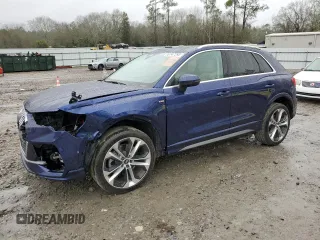 2021 Audi Q3 S line Premium Plus with VIN WA1EECF38M1001871, listed as a Copart auction lot 39747293 with 29,219 mi miles. Bid and sale history available at carsss.com. Image 1.