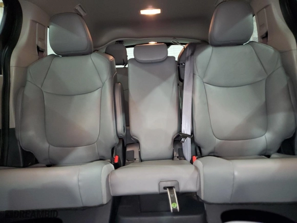 2024 Toyota Sienna XLE with VIN 5TDYRKEC8RS205440, listed as a Copart auction lot 54407305 with 49,934 mi miles and Clean Title. Bid and sale history available at carsss.com. Image 10.