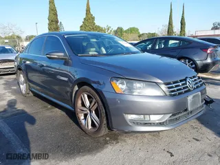 2012 Volkswagen Passat SE w/Sunroof with VIN 1VWBM7A35CC084394, listed as a IAAI auction lot 41846045 with 184,333 mi miles. Bid and sale history available at carsss.com. Image 1.