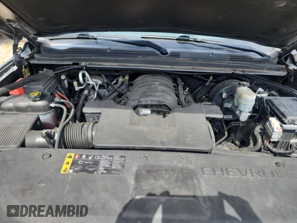 2018 Chevrolet Suburban LT with VIN 1GNSCHKC6JR399443, listed as a Copart auction lot 54967525 with 345,343 mi miles and Clean Title. Bid and sale history available at carsss.com. Image 7.