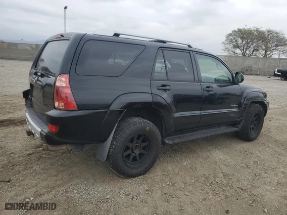 2005 Toyota 4Runner SR5 with VIN JTEZU14R058039492, listed as a Copart auction lot 53201305 with 226,433 mi miles and Salvage Title. Bid and sale history available at carsss.com. Image 3.