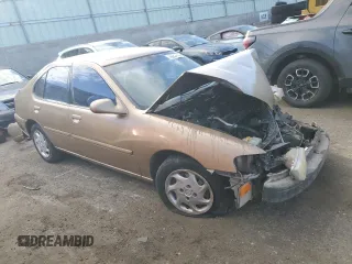 1998 Nissan Altima XE with VIN 1N4DL01D1WC172898, listed as a Copart auction lot 76683414 with 125,610 mi miles and Salvage Title. Bid and sale history available at carsss.com. Image 4.
