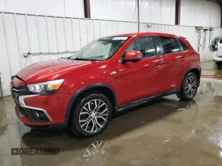 2019 Mitsubishi Outlander ES z VIN JA4AR3AU2KU015036, wystawiony jako Copart lot #54714645 z przebiegiem 116 026 mil mil oraz Szkody całkowita. Historia ofert i sprzedaży dostępna na DreamBid. Obrazek 1.