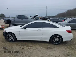 2016 Mercedes-Benz E-Class E 400 with VIN WDDKJ6HB0GF344004, listed as a IAAI auction lot 41198028 with 81,582 mi miles. Bid and sale history available at carsss.com. Image 15.