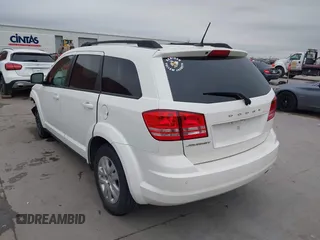 2020 Dodge Journey SE Value with VIN 3C4PDCAB4LT254595, listed as a IAAI auction lot 41572159 with 124,804 mi miles and . Bid and sale history available at carsss.com. Image 3.