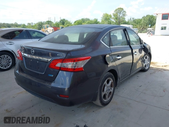 2014 Nissan Sentra SV z VIN 3N1AB7AP4EL675267, wystawiony jako IAAI lot #42306480 z przebiegiem 161 552 mil mil oraz . Historia ofert i sprzedaży dostępna na DreamBid. Obrazek 4.