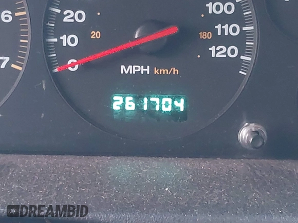 2000 Jeep Grand Cherokee Laredo z VIN 1J4G248S2YC339997, wystawiony jako IAAI lot #42395079 z przebiegiem 261 704 mil mil oraz . Historia ofert i sprzedaży dostępna na DreamBid. Obrazek 15.