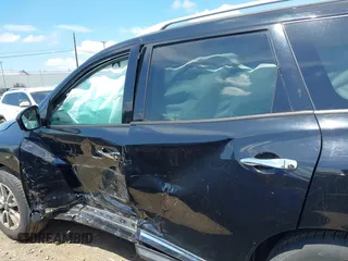 2014 Nissan Pathfinder S z VIN 5N1AR2MM5EC612389, wystawiony jako IAAI lot #42282431 z przebiegiem 73 327 mil mil oraz . Historia ofert i sprzedaży dostępna na DreamBid. Obrazek 14.