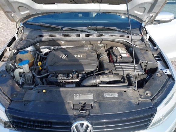 2014 Volkswagen Jetta SE с VIN 3VWD17AJ3EM227750, выставлен на аукционе IAAI как лот 42451317 с пробегом 138 666 миль миль и . История ставок и продаж доступна на DreamBid. Изображение 10.