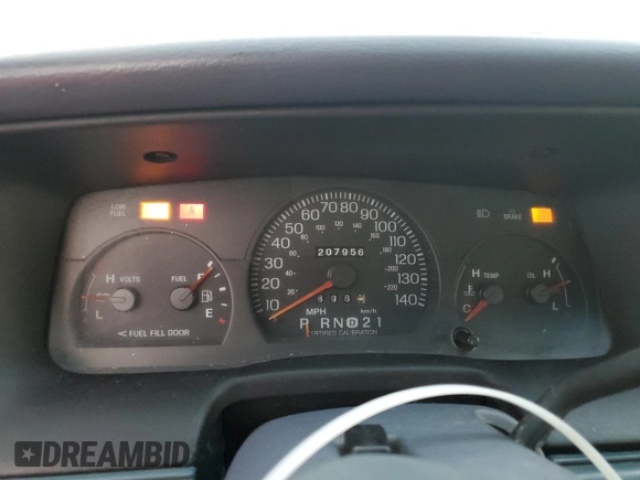 1999 Ford Crown Victoria Police z VIN 2FAFP71W4XX178478, wystawiony jako Copart lot #71813314 z przebiegiem 207 956 mil mil oraz Szkody całkowita. Historia ofert i sprzedaży dostępna na DreamBid. Obrazek 9.