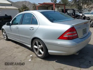 2005 Mercedes-Benz C 230 Kompressor с VIN WDBRF40J15A782461, выставлен на аукционе IAAI как лот 42119047 с пробегом Не указан миль и . История ставок и продаж доступна на DreamBid. Изображение 3.
