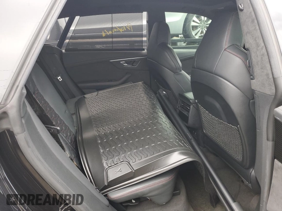 2021 Audi RS Q8 z VIN WU1ARBF11MD029420, wystawiony jako Copart lot #73844124 z przebiegiem Nie podano mil oraz Nie do naprawy. Historia ofert i sprzedaży dostępna na DreamBid. Obrazek 11.