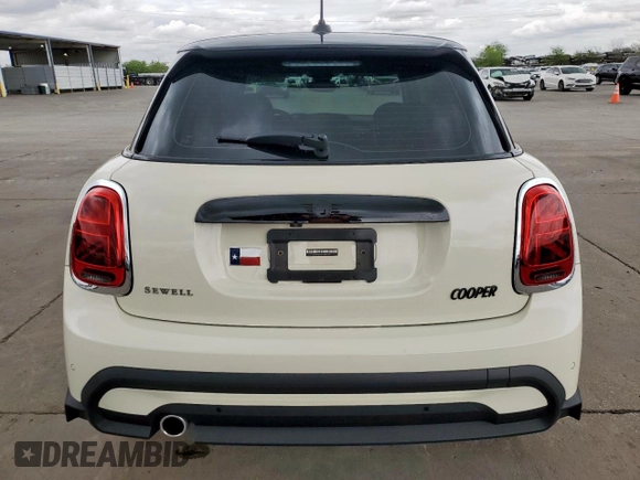 2022 MINI Hardtop 4 Door Cooper z VIN WMW33DK04N2R75649, wystawiony jako Copart lot #50964275 z przebiegiem 4 356 mil mil oraz Czysty tytuł • Clean title. Historia ofert i sprzedaży dostępna na DreamBid. Obrazek 6.
