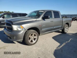 2013 Ram 1500 Express z VIN 1C6RR6KT6DS617654, wystawiony jako Copart lot #49284205 z przebiegiem 278 426 mil mil oraz Tytuł czysty. Historia ofert i sprzedaży dostępna na DreamBid. Obrazek 1.