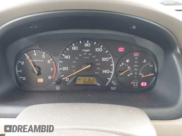 2002 Honda Accord LX z VIN 1HGCG56452A135666, wystawiony jako IAAI lot #42436949 z przebiegiem 103 652 mil mil oraz . Historia ofert i sprzedaży dostępna na DreamBid. Obrazek 7.
