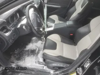 2017 Volvo V60 Cross Country with VIN YV440MWK7H1024896, listed as a Copart auction lot 43531995 with 0 mi miles and Salvage Title. Bid and sale history available at carsss.com. Image 7.