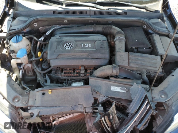 2014 Volkswagen Jetta SE with VIN 3VWD17AJ9EM323625, listed as a Copart auction lot 58211655 with 108,099 mi miles and Salvage title. Bid and sale history available at DreamBid. Image 11.